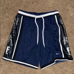 Nike Men's Navy and Black Athletic Shorts